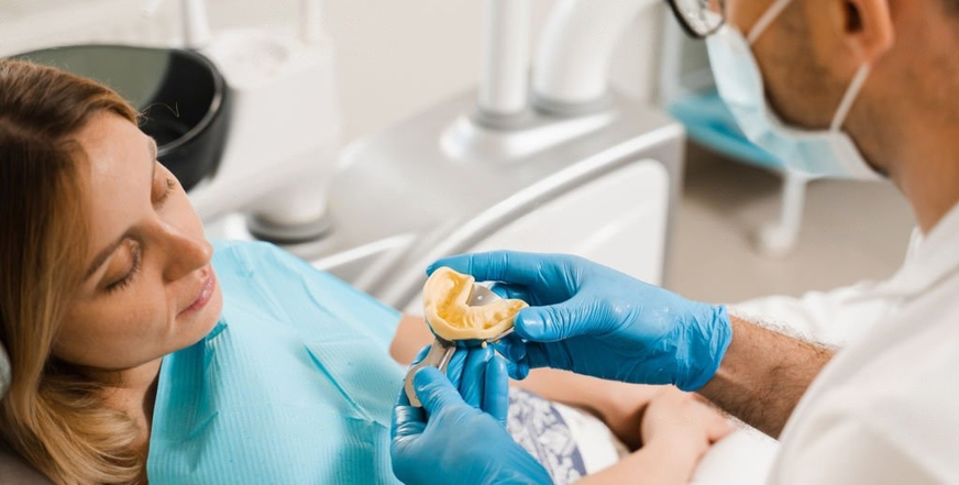 Нужна ли имплантация зубов мудрости?